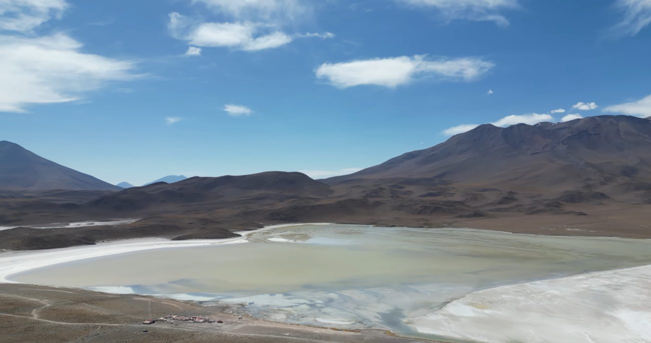 Visit Salar de Uyuni