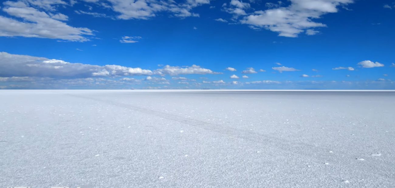 Salar desert Uyuni